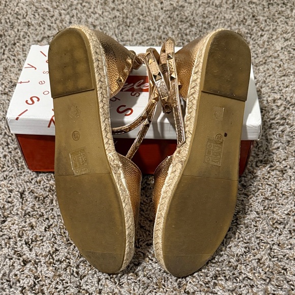 Gold Espadrille Sandals - Picture 6 of 6